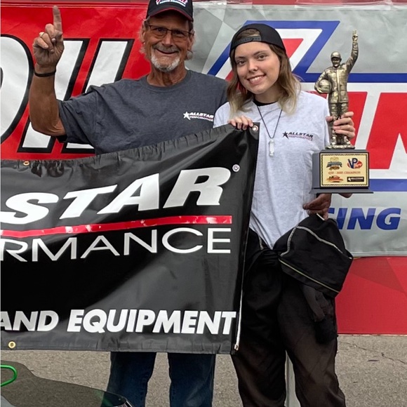 Please take a look at our closet and make an offer! - Picture 16 of 16